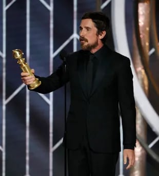 El camaleónico Christian Bale y otro hito en su carrera: mejor actor de comedia por el film El vicepresidente