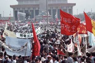 El Partido Comunista se dividió por diferencias en cuanto a cómo responder a las manifestaciones