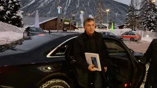 El presidente Macri, ayer, al llegar a Davos
