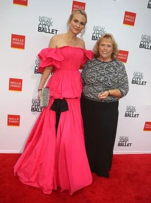 Diane Kruger y su madre Maria-Theresa Heidkruger asisten a la Gala de Moda de Otoño del New York City Ballet 202