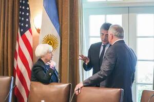 Massa buscar cerrar con el FMI apoyado en la voluntad de la Casa Blanca