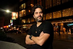 Ignacio Serricchio, el argentino que triunfa en Hollywood, cumple su sueño en calle Corrientes