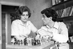Murió la madre de Garry Kasparov, pero el ajedrecista no pudo despedirla