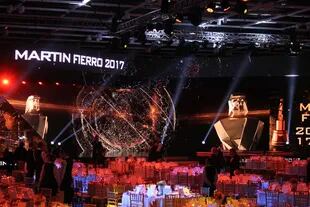 En una ceremonia con mucha emoción, se entregaron los premios a lo mejor de la televisión argentina