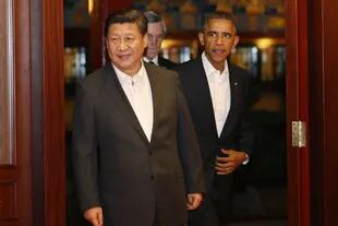 Los presidentes de China, Xi Jinping, y Estados Unidos, Barack Obama, en la cumbre de la APEC