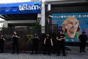 El Gobierno cerró la agencia de noticias Télam