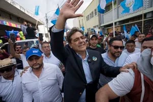 Convulsión en Guatemala: la Justicia excluyó a un tercer candidato presidencial, ahora al que lideraba las encuestas