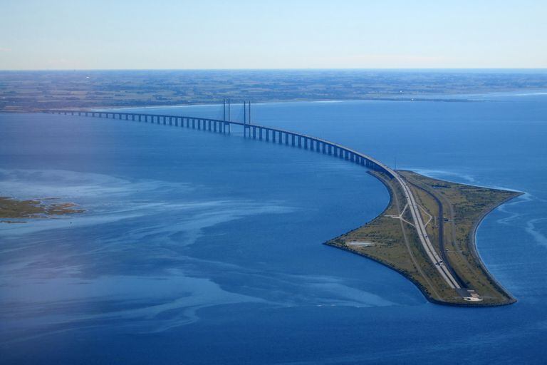 El impresionante puente que une Suecia y Dinamarca e inspiró una popular serie