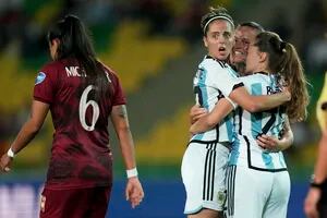 Argentina pasó a una semifinal de la Copa América femenina y le toca un rival fuerte