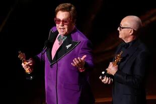 Elton John y Bernie Taupin, ganadores de la mejor canción