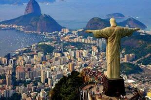 En Brasil, se autoriza el ingreso de cualquier extranjero sin exigir cuarentena ni un permiso especial