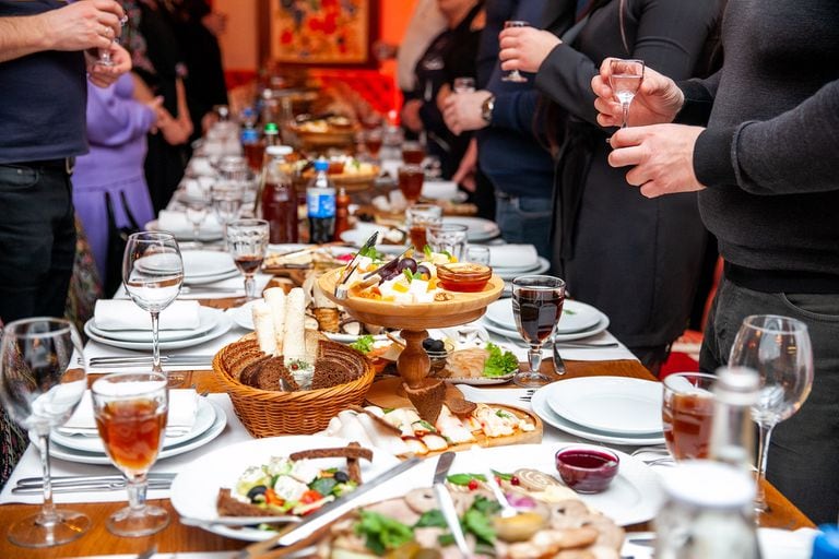 La variedad de la mesa de las Fiestas es clave para el exceso a la hora de comer