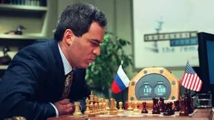 La supercomputadora Deep Blue, desarrollada por IBM, venció al campeón de ajedrez Gary Kasparov en 1997