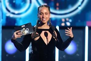 Alicia Keys será la primera mujer en catorce años en conducir los Grammy