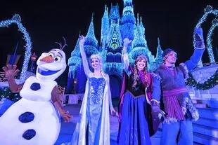 El espectáculo de Frozen se realiza completamente en inglés, aunque es una gran oportunidad de ver los poderes de Elsa en vivo