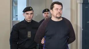 Evaldas Rimasauskas fue detenido por haber estafado durante dos años a Google y Facebook por un total de 100 millones de dólares.