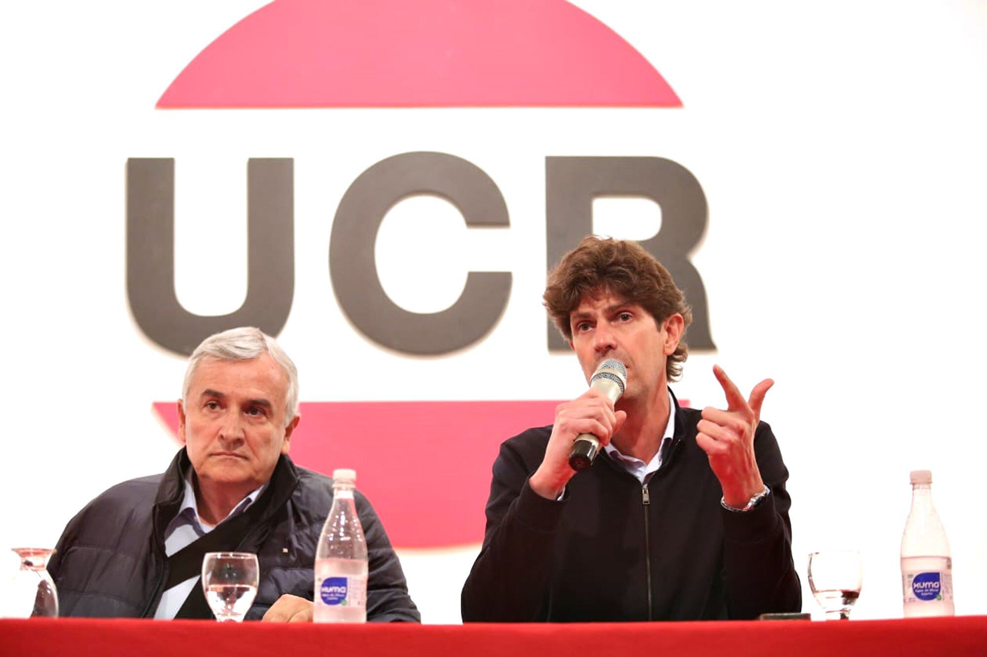 Conferencia de prensa de Gerardo Morales y Martín Lousteau en la sede de la UCR