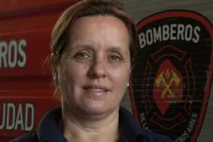 Claudia Messina: bombera a cargo de la Estación VIII “Nueva Chicago” y del destacamento “Vélez Sarsfield”