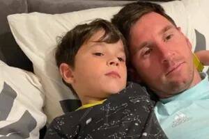 El detalle de la foto de Messi con Mateo que los hinchas no dejaron pasar