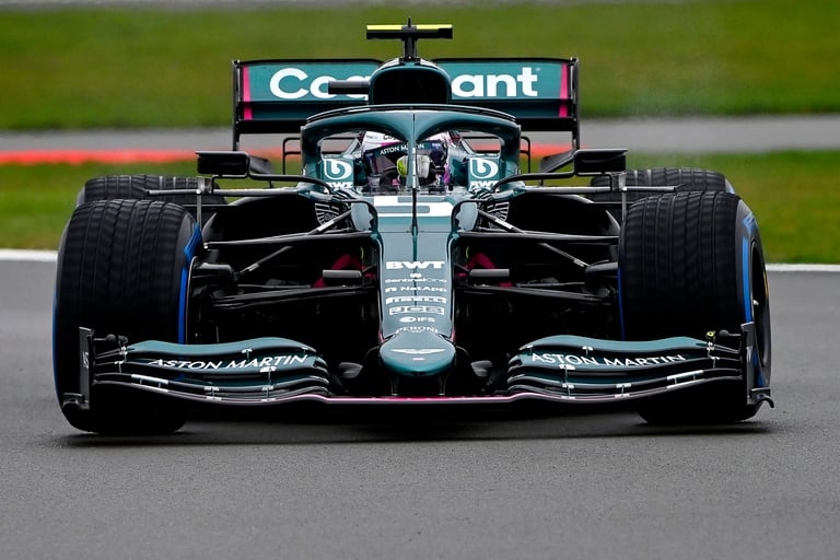 Sebastian Vettel, que correrá para Aston Martin, es una de las voces en contra de las carreras cortas de los sábados