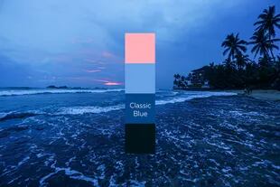 Classic Blue reflejaba las cualidades reconfortantes de calma, confianza y conexión