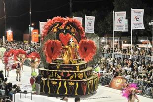 Las carrozas, otra de las atracciones del Carnaval