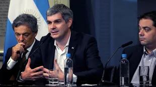 Cabrera, Peña y Triaca explicaron la postura oficial sobre la ley antidespidos