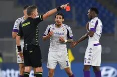 Martínez Quarta: lo expulsaron en la única falta que cometió en Fiorentina