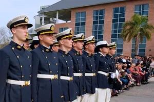 Los liceos militares quieren mantener su identidad y rechazan el plan de reformas del Gobierno
