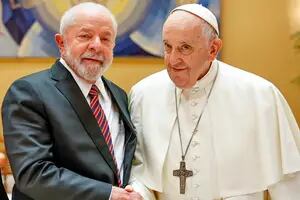 Francisco y Lula reclamaron por el “respeto de las poblaciones indígenas” durante su primer encuentro oficial