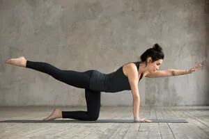 Tres ejercicios para fortalecer el core, proteger las lumbares y mejorar la postura y el equilibrio
