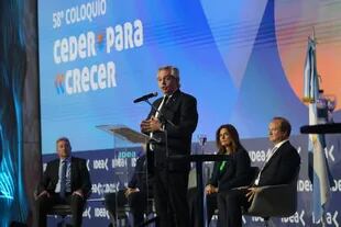 El presidente Alberto Fernández en el Coloquio de IDEA