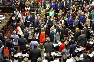 El Congreso convocó a la Asamblea Legislativa, que reúne al conjunto de diputados y senadores nacionales, para ratificar el resultado de las elecciones nacionales