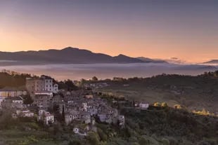 A Castelnovo di Porto si conserva un originale casale di epoca medioevale