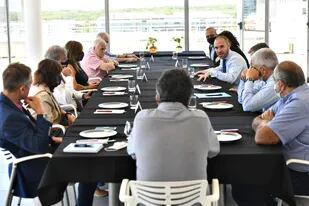El ministro Martín Guzmán reunido con empresarios y CGT