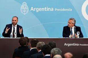 Martín Guzmán y el presidente Alberto Fernández prometieron que no habrá ajuste en el gasto para atender los compromisos del FMI