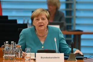 La canciller alemana, Angela Merkel, durante una reunión con los líderes del grupo parlamentario conservador CDU/CSU, hoy en Berlín 