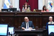 Cristina Kirchner se retiró del recinto antes de que Manzur defendiera el acuerdo con el FMI