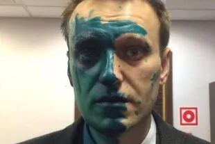 Navalny fue atacado con tinte antiséptico dos veces en 2017.