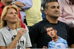 Dijana y Srdjan, madre y padre de Novak Djokovic, el tenista número 1 del ranking.