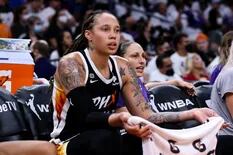 El calvario de la estrella de la WNBA que se convirtió en una “rehén” en medio de la guerra