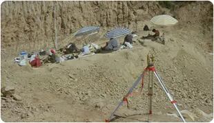 Excavaciones realizadas por el equipo del Institut Català de Paleontologia Miquel Crusafont en el vertedero de Can Mata, en 2004