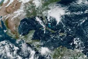 La nueva tormenta tropical que mantiene alerta a las autoridades en EE.UU.