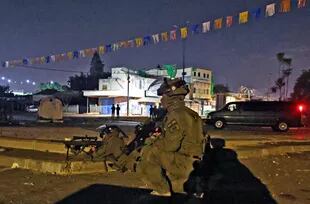Las fuerzas especiales israelíes en la ciudad mixta judío-árabe de Lod