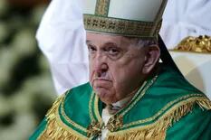 El Papa negó los rumores de renuncia y reveló cuál es el problema que tiene en la rodilla
