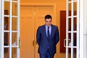 Pedro Sánchez cerró un polémico pacto con los independentistas catalanes para seguir en el poder en España