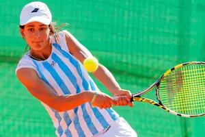 Tenis femenino: Lourdes Carlé, antes de la universidad y el profesionalismo