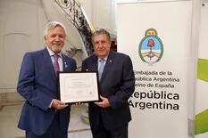 Día de la Patria: el Gobierno lanzó un premio para los argentinos en el exterior