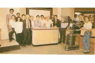 El equipo de Nuevediario en los años 80, cuando era el informativo más visto de la televisión argentina