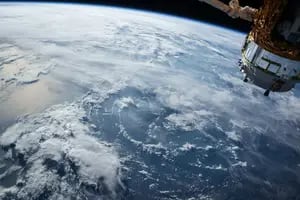 La NASA explica por qué el eje de la Tierra se inclinó casi un metro